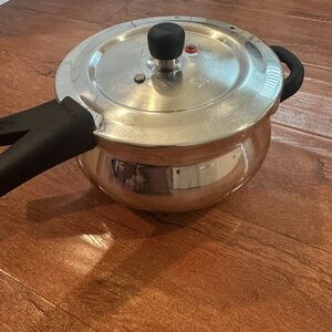 Prestige Stainless Steel Pressure Cooker with Deep lid 4.4 qt